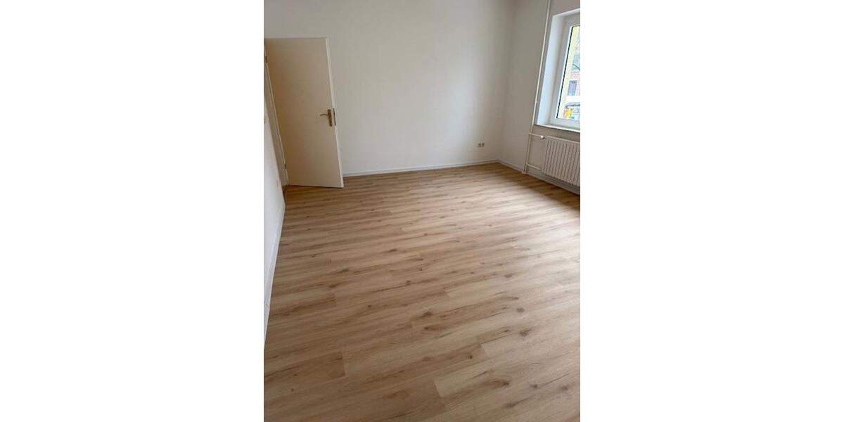 Etagenwohnung Witten Annen - 3 Zimmer, 85 m&sup2;, 890&euro; | Angebot:25341275