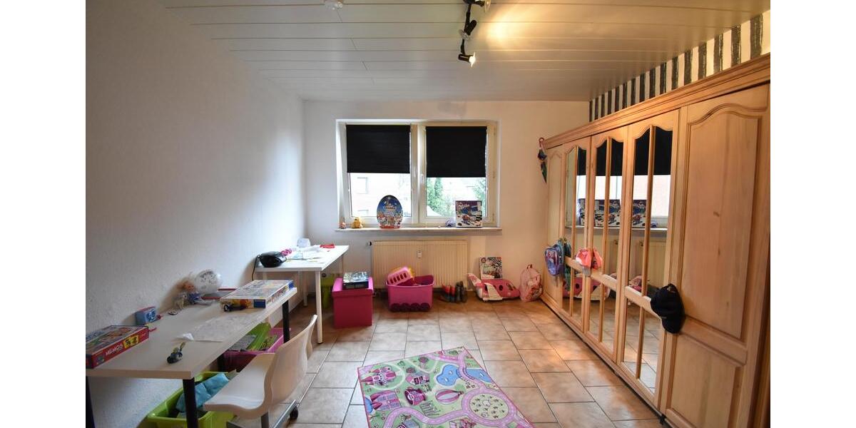 Etagenwohnung Oberhausen Alsfeld - 3 Zimmer, 104 m&sup2;, 1.045&euro; | Angebot:24212668