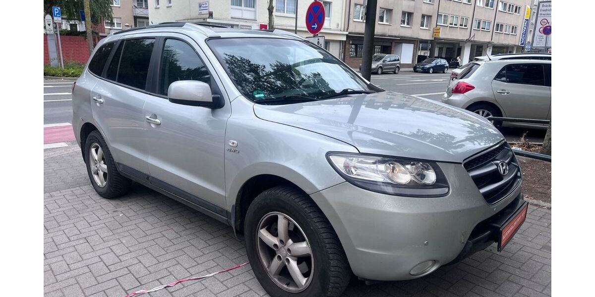 Hyundai SANTA FE 169.000 km 3.980 &euro; Recklinghausen 45657