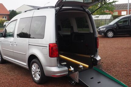 VW Caddy 72.423 km 33.890 € Südkirchen 59394