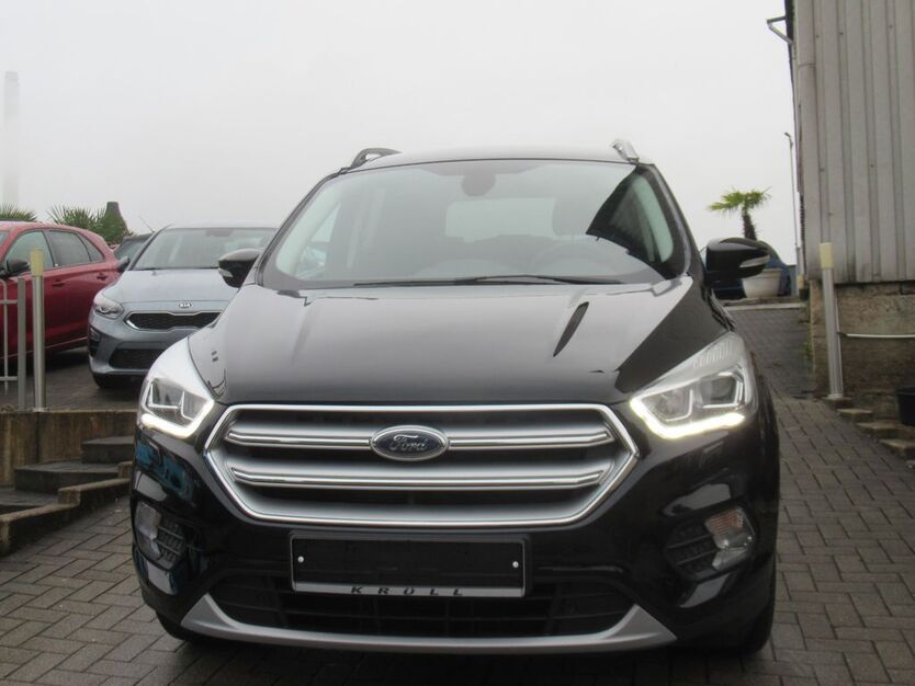 Ford Kuga 86.759 km 13.490 € Herne 44653