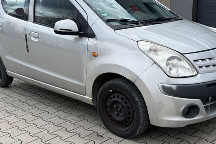 Nissan Pixo 85.000 km 850 &euro; Gelsenkrichen 45884