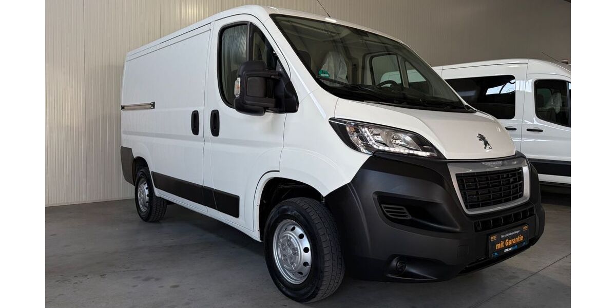 Peugeot Boxer 136.000 km 10.490 &euro; Essen 45327