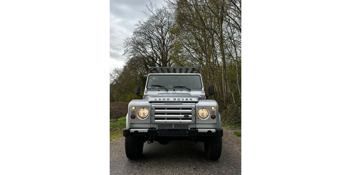 Land Rover Defender 205.000 km 19.999 &euro; Dorsten 46284