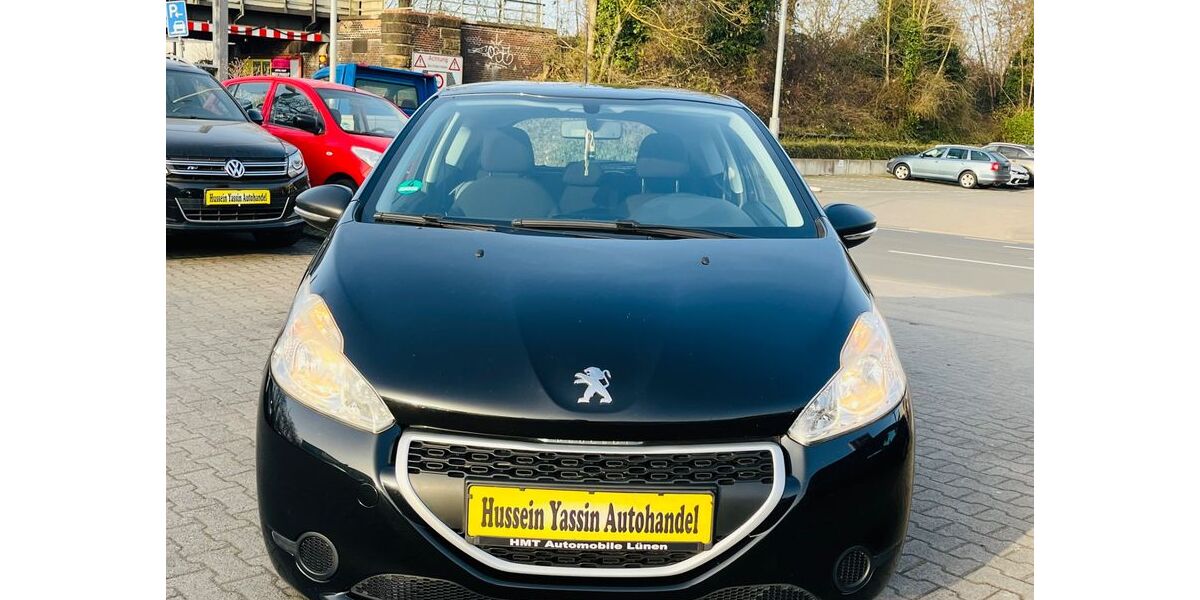 Peugeot 208 138.000 km 3.300 &euro; Dortmund 44147