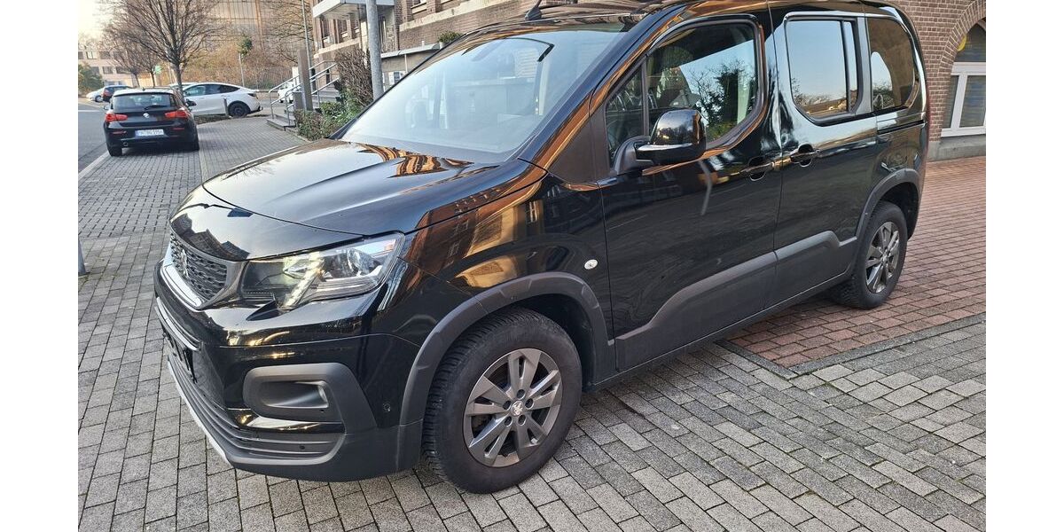 Peugeot Rifter 123.000 km 12.900 &euro; Mülheim an der Ruhr 45473