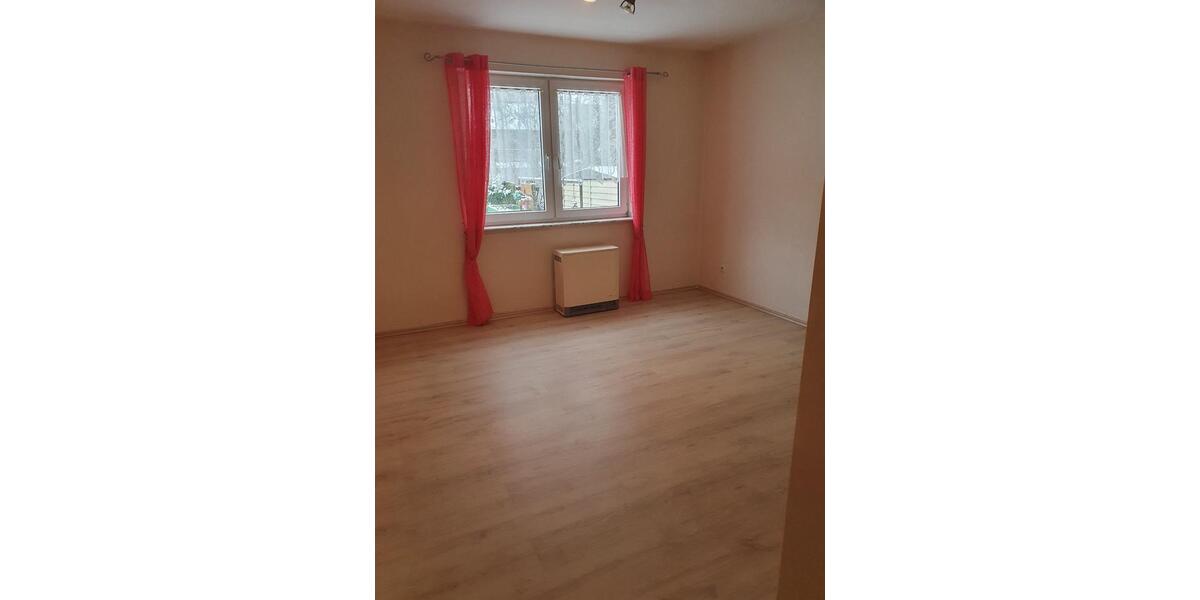 Erdgeschoßwohnung Gelsenkirchen Gelsenkirchen-Mitte - 2 Zimmer, 56 m&sup2;, 425&euro; | Angebot:25111757