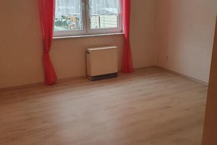 Wohnung Gelsenkirchen Gelsenkirchen-Mitte - 2 Zimmer, 56 m&sup2;, 425&euro; | Angebot:25111757