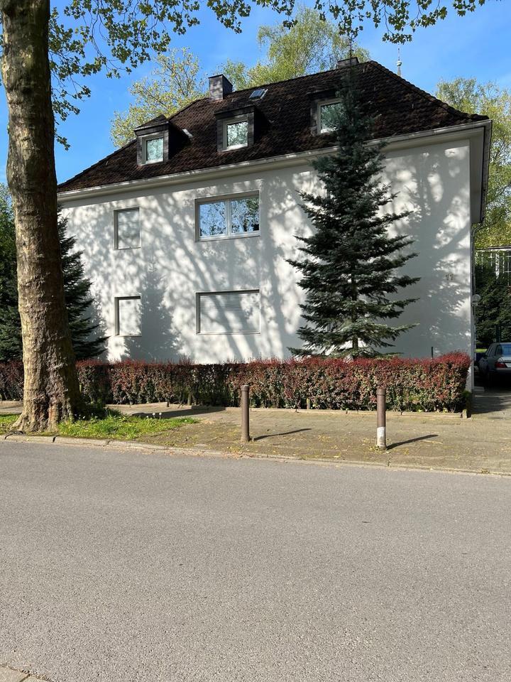 Haus in TOP Lage, Häusersiedlung und großer Garten zimmer