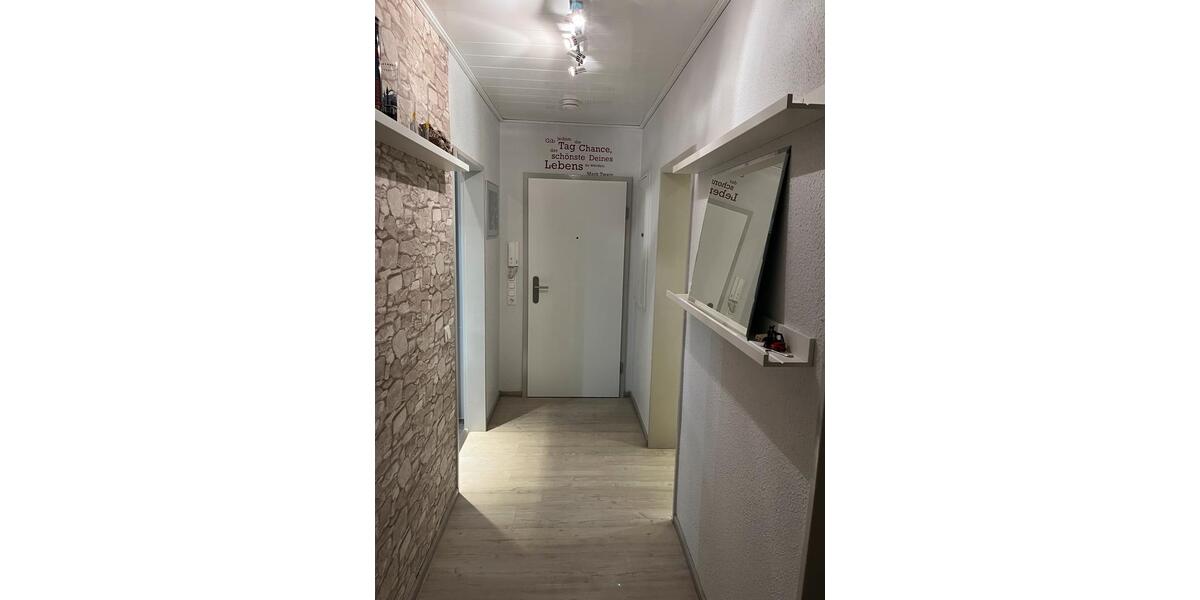 Privatverkauf, möblierte Eigentumswohnung mit herrlichen Ausblick 2.5 zimmer