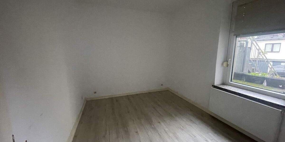 Etagenwohnung Bochum Riemke - 2 Zimmer, 50 m&sup2;, 350&euro; | Angebot:24656462