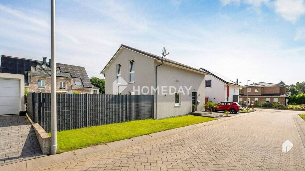 Exklusives Wohnen: Ihr Traumhaus mit Pool, Sauna und High-End-Ausstattung 4 zimmer