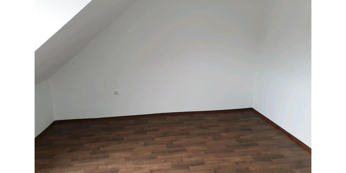 Dachgeschoßwohnung Dortmund Grevel - 3 Zimmer, 77 m&sup2;, 1.140&euro; | Angebot:26652909