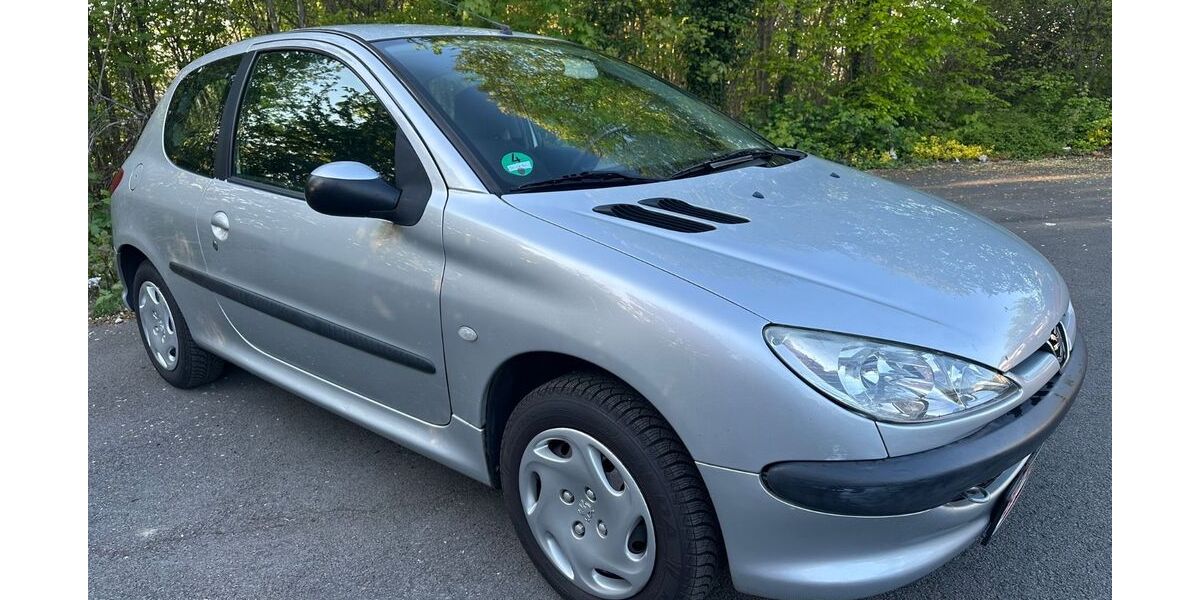 Peugeot 206 164.000 km 950 &euro; Bochum OT Innenstadt 44809