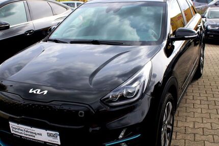 Kia Niro 77.600 km 21.950 &euro; Mülheim a.d.Ruhr 45472