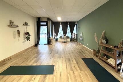 Mitten im Ortskern, mitten im Erfolg | Barrierefreie Gewerbeeinheit in Bottrop-Kirchhellen ca. 72 m²