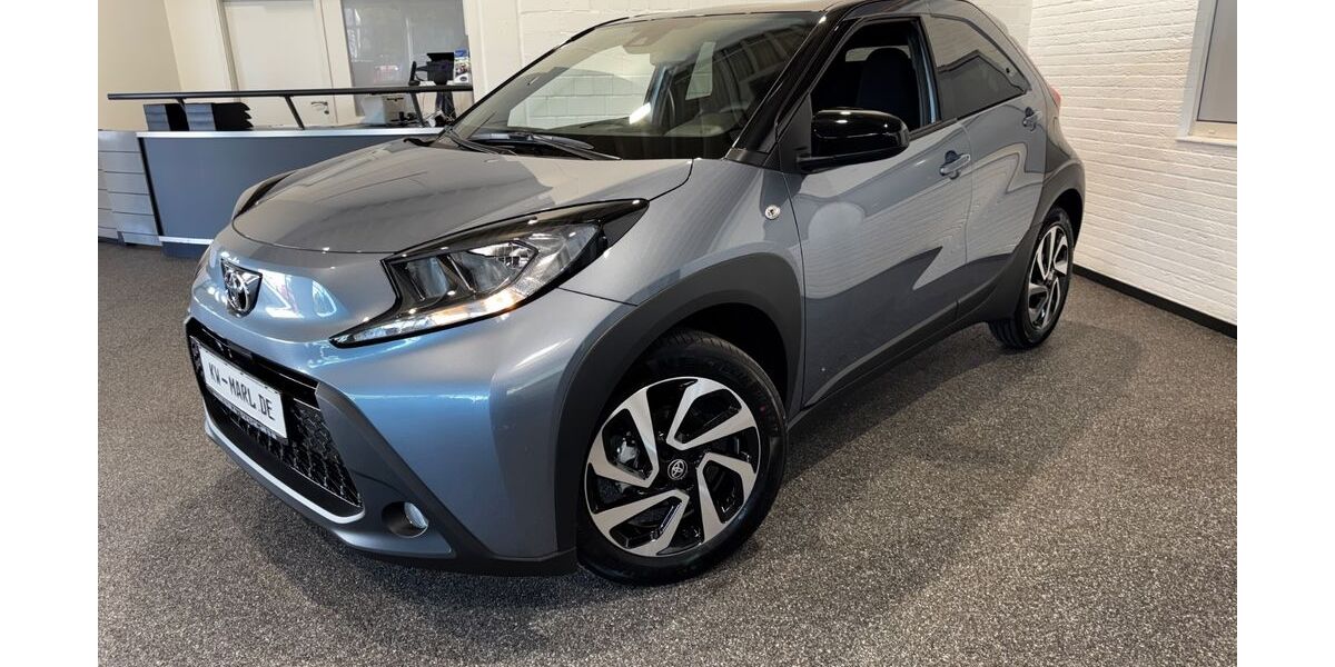 Toyota Aygo (X) 1.500 km 17.980 &euro; Marl/Recklinghausen 45770