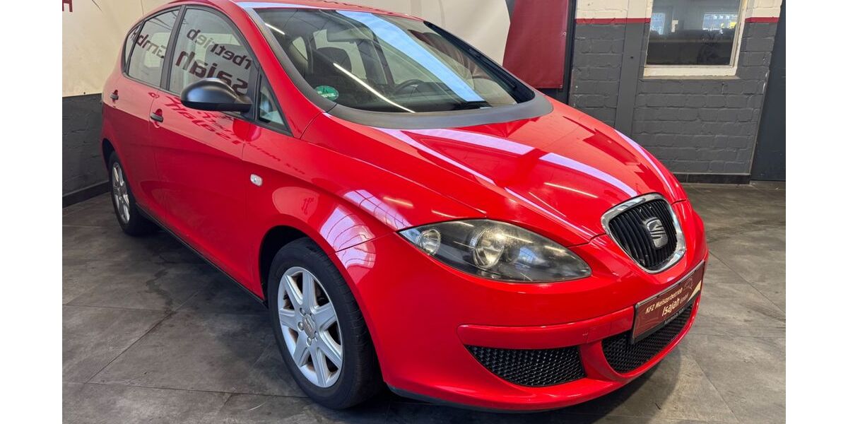 Seat Altea 150.000 km 2.990 &euro; Castrop-Rauxel 44575