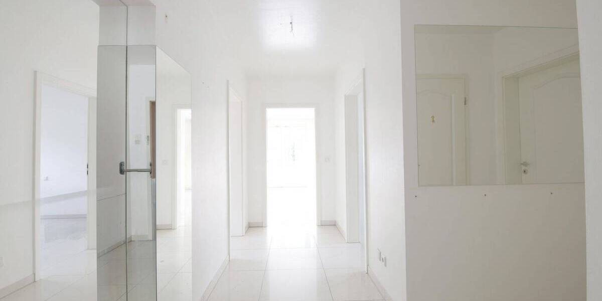 Etagenwohnung Bochum Weitmar - 4 Zimmer, 100 m&sup2;, 385.000&euro; | Angebot:26339420