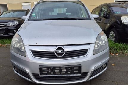 Opel Zafira 246.000 km 1.600 € Essen 45356