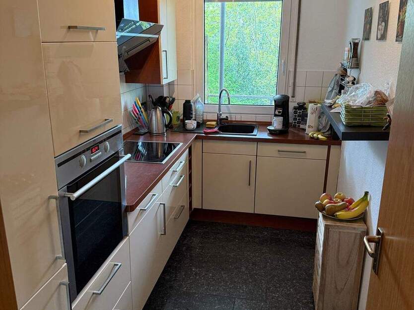 58456 WITTEN-HERBEDE-VORMHOLZ, AM WALDRAND GELEGEN, HELLE, MODERNE EIGENTUMSWOHNUNG MIT BALKON, AUFZUG, TIEFGARAGEN-STELLPLATZ, ZU VERKAUFEN ! 3 zimmer
