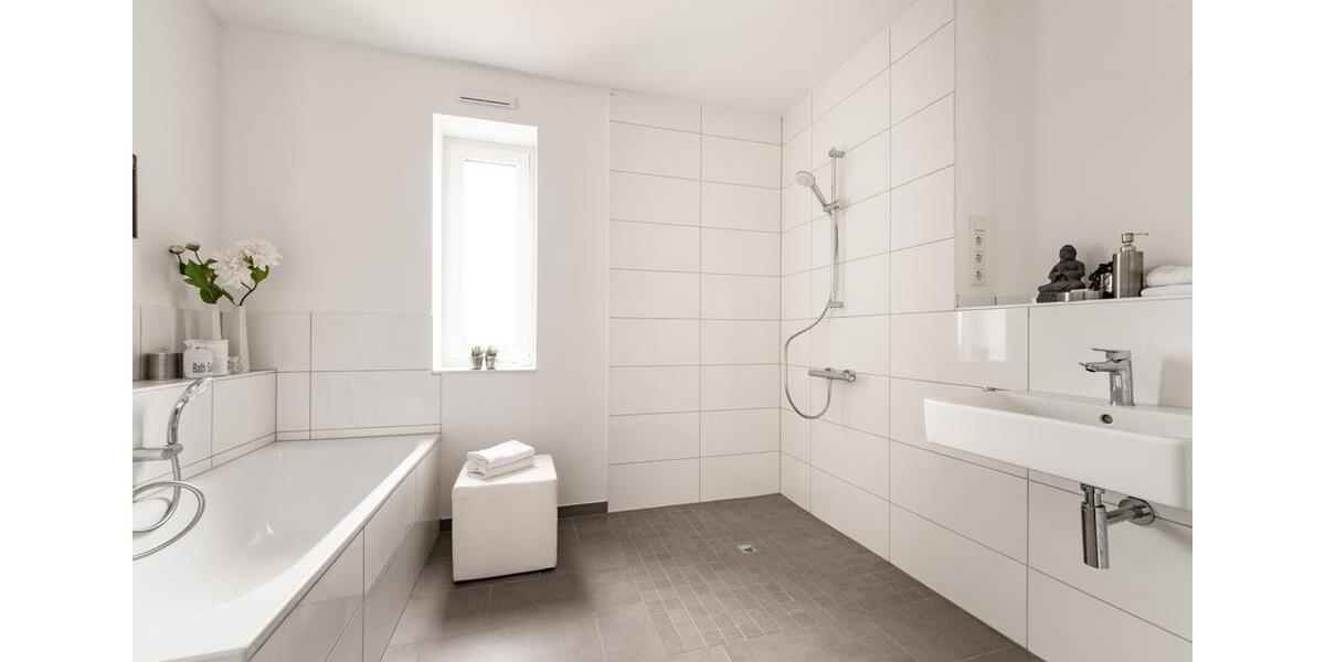 Erdgeschoßwohnung Dortmund - 4 Zimmer, 116 m&sup2;, 1.543&euro; | Angebot:26486363