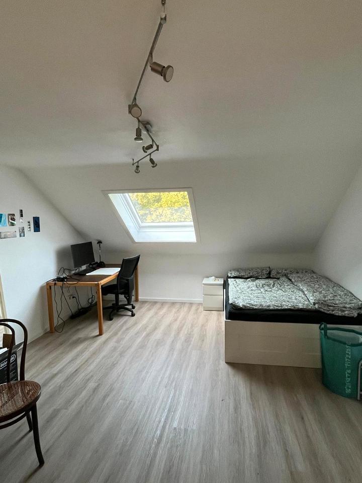 Apartment Single-Whg 32 qm Nähe RE Innenstadt zimmer