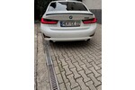 330i