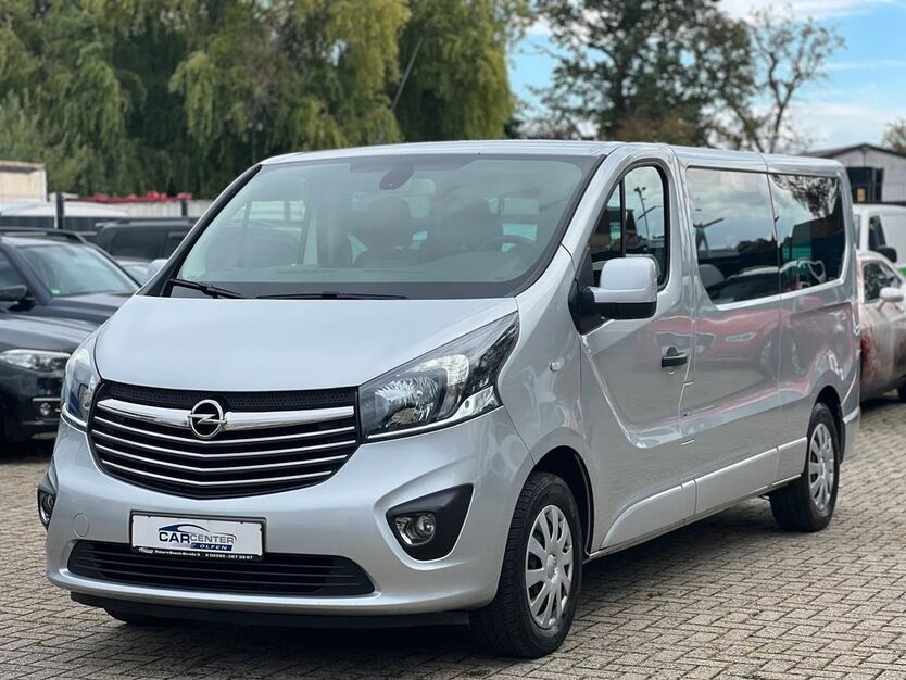 Opel Vivaro 155.000 km 17.750 € Olfen 59399