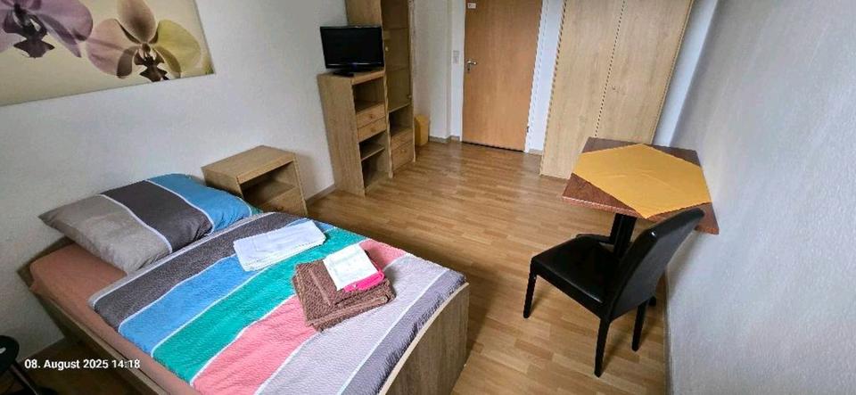 Dachgeschoßwohnung Recklinghausen König Ludwig - 1 Zimmer, 20 m&sup2;, 600&euro; | Angebot:24754602