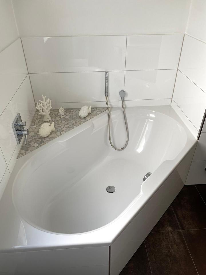 Luxuriöse Wohnung Eigentumswohnung m. Balkon & Garage + Parkplatz zimmer