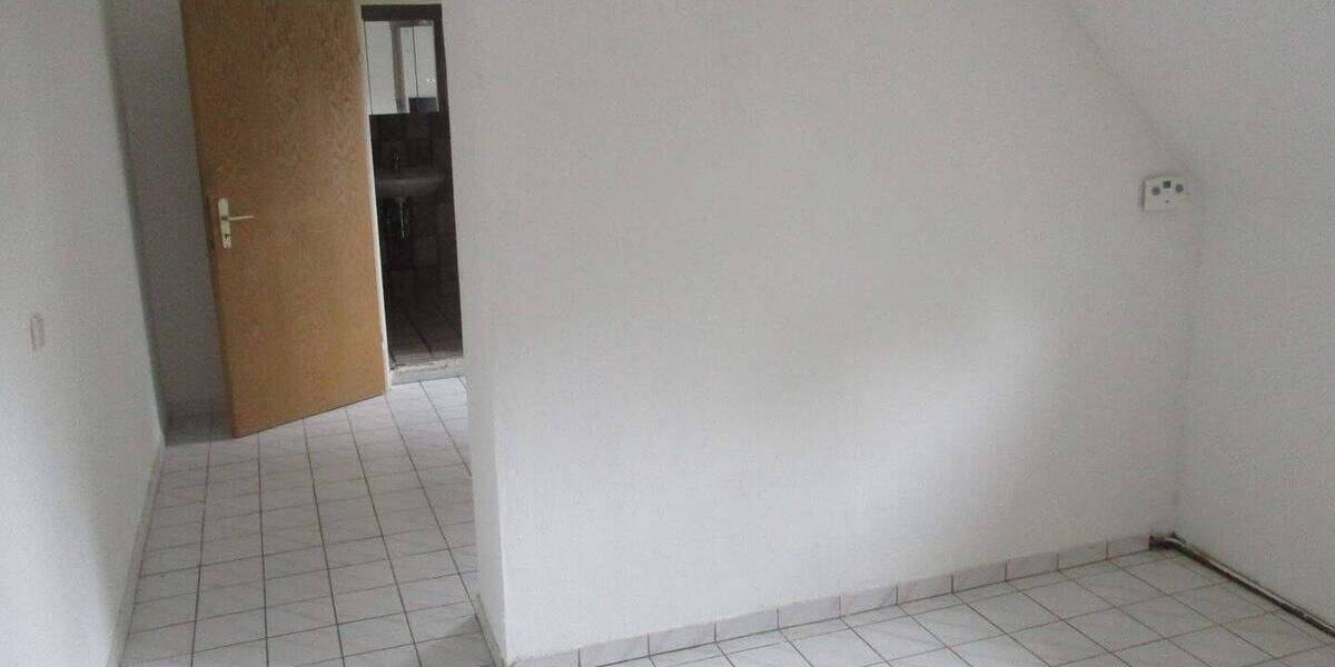 Etagenwohnung Dortmund Hörde - 3 Zimmer, 80 m&sup2;, 500&euro; | Angebot:26902623
