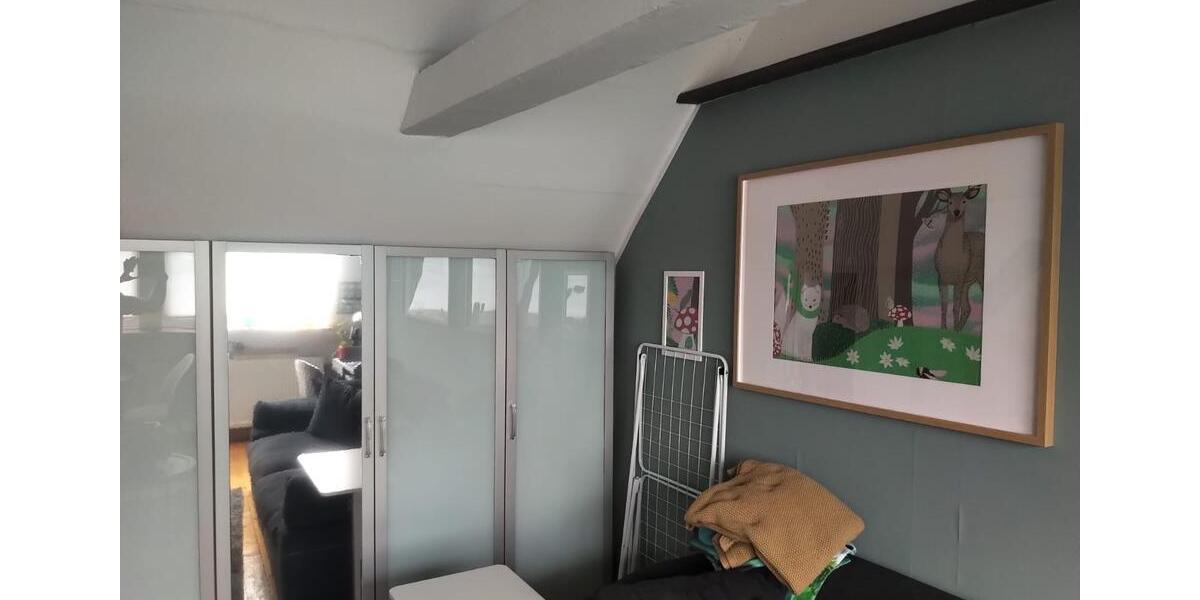 Dachgeschoßwohnung Dortmund Aplerbeck - 1 Zimmer, 28 m&sup2;, 390&euro; | Angebot:25367730