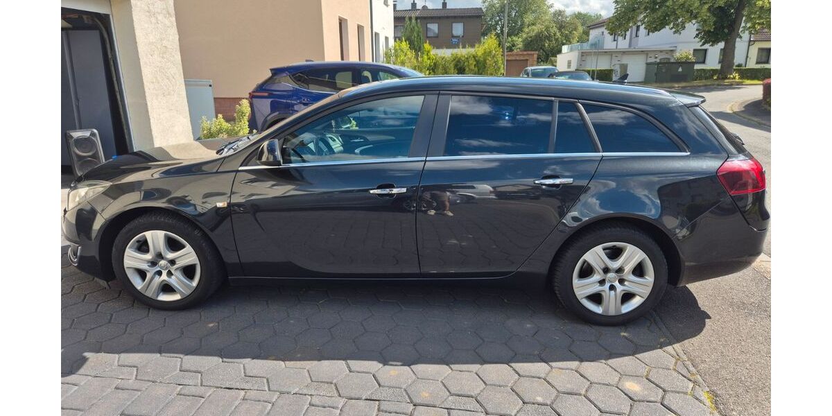 Opel Insignia 172.000 km 9.550 &euro; Dortmund 44369