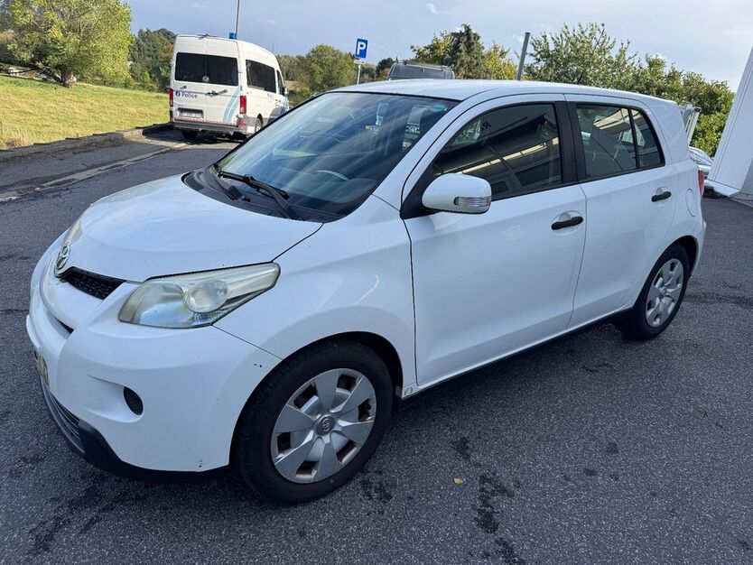 Toyota Urban Cruiser 196.000 km 3.330 € dortmund 44369