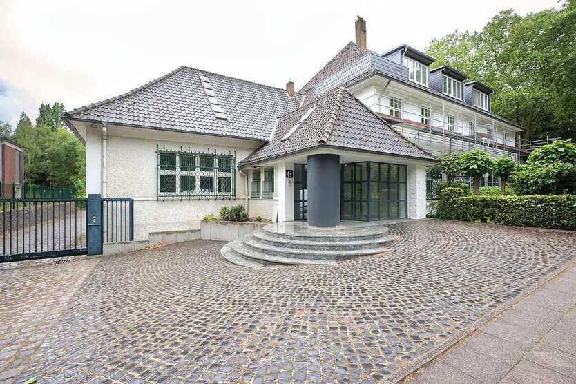 Büro in Bochum 900 € 117 m²