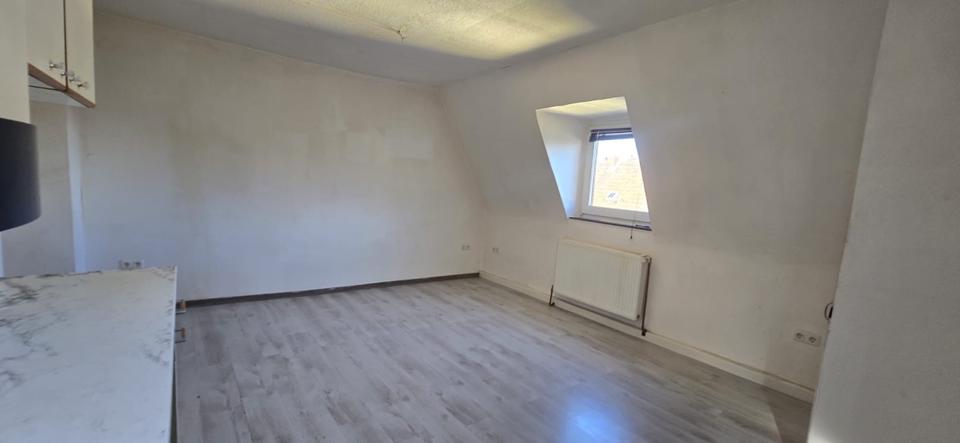 Etagenwohnung Dortmund Innenstadt Nord - 4 Zimmer, 107 m&sup2;, 1.270&euro; | Angebot:25280407