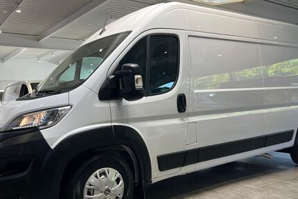 Opel Movano 98.000 km 22.990 &euro; Datteln 45711