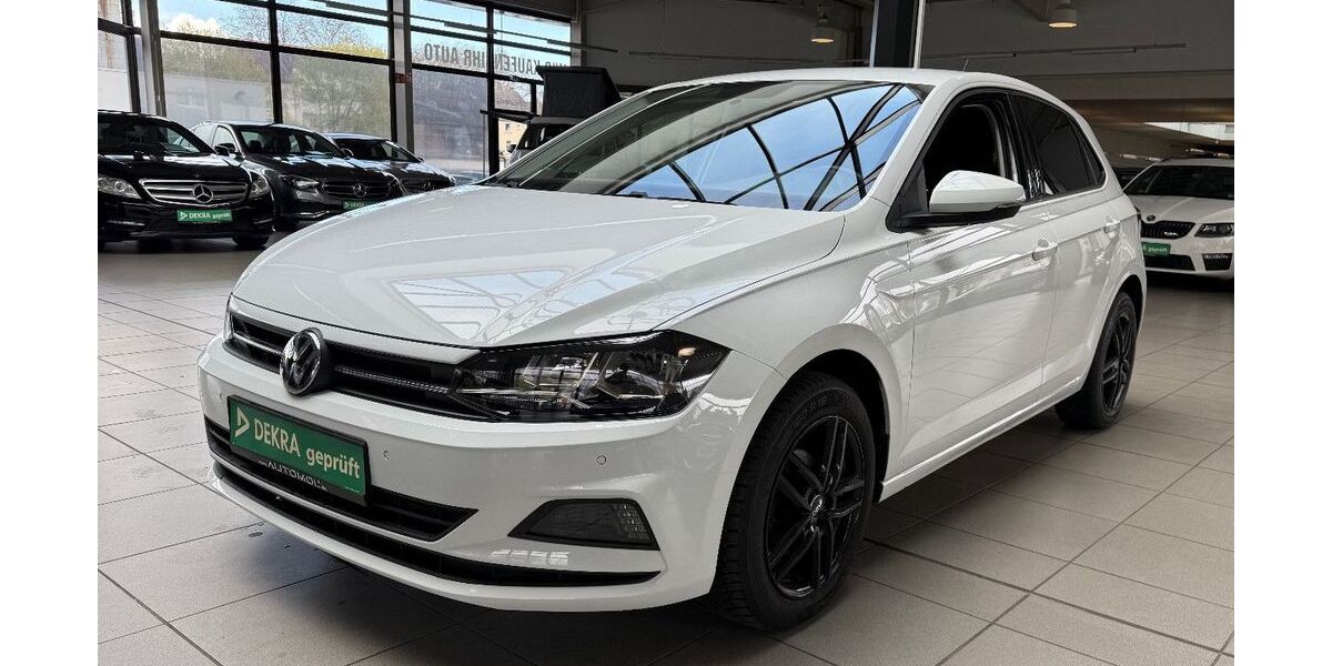 VW Polo 83.443 km 11.890 &euro; Bottrop 46236