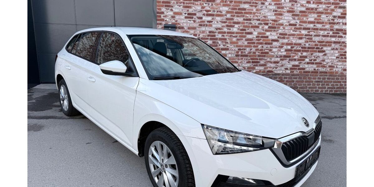 Skoda Scala 92.000 km 14.900 &euro; Essen 45219