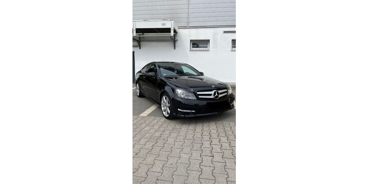 Mercedes-Benz C 250 186.000 km 12.700 &euro; Dortmund 44328