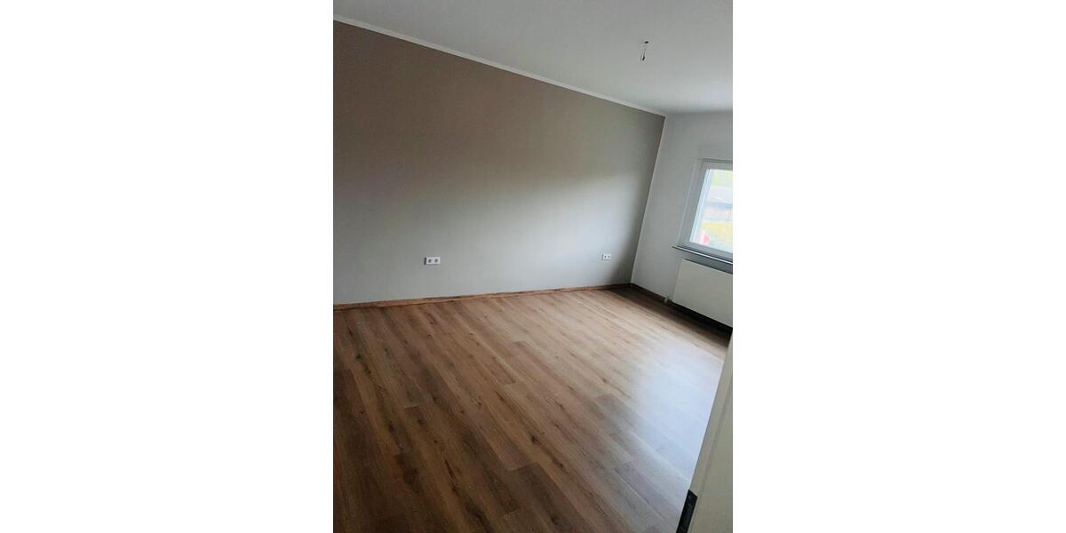 Etagenwohnung Oberhausen Rothebusch - 3 Zimmer, 70 m&sup2;, 850&euro; | Angebot:26302889