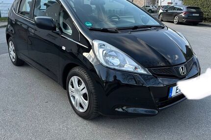 Honda Jazz 136.000 km 6.800 &euro; Essen 45357