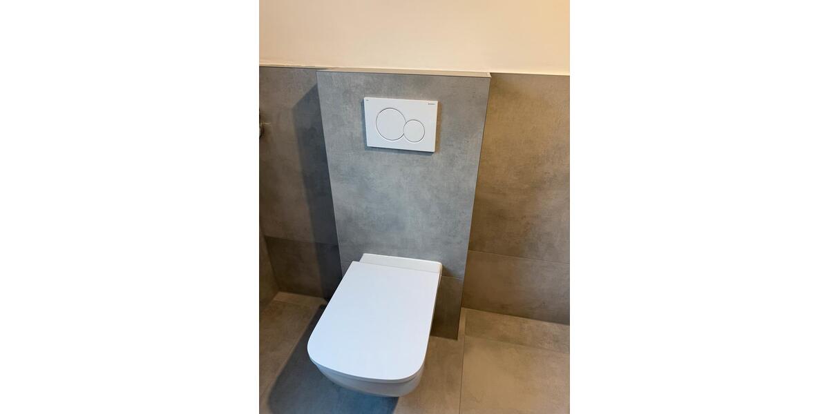 Top renovierte EG-Wohnung mit Balkon, Garage & Garten 3.5 zimmer