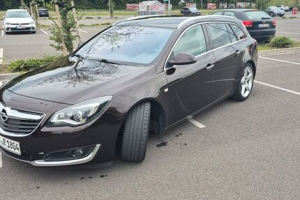 Opel Insignia 172.000 km 9.500 € Bochum 44866