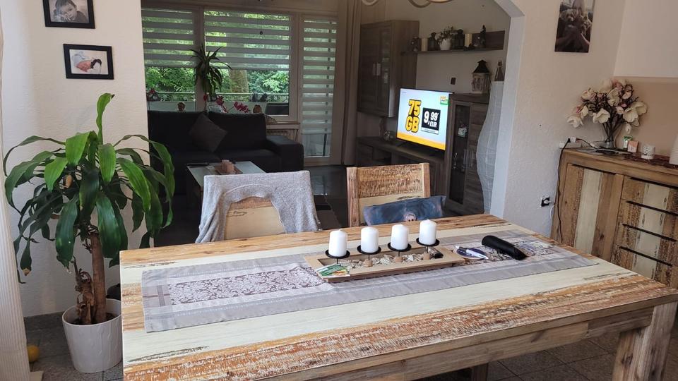 Etagenwohnung Gelsenkirchen Ückendorf - 5 Zimmer, 130 m&sup2;, 1.100&euro; | Angebot:24373306