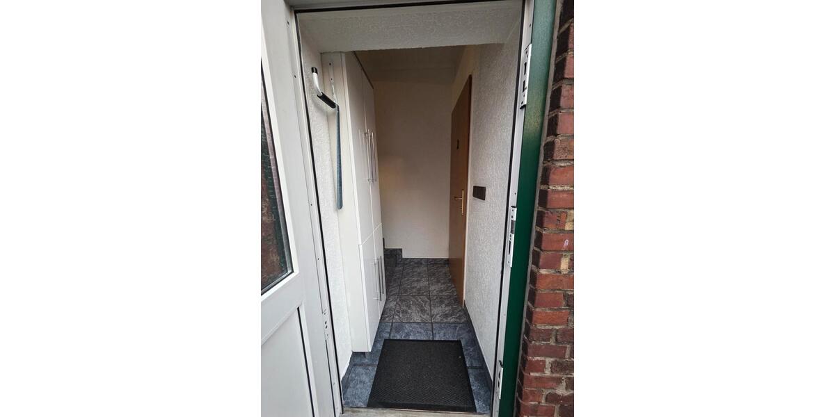 Reihenhaus Essen Stadtbezirk V - 3 Zimmer, 67 m&sup2;, 1.000&euro; | Angebot:25176393