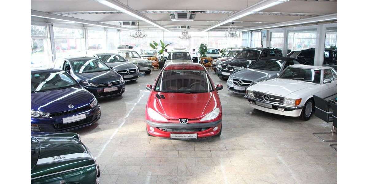 Peugeot 206 144.000 km 2.990 &euro; Essen 45356