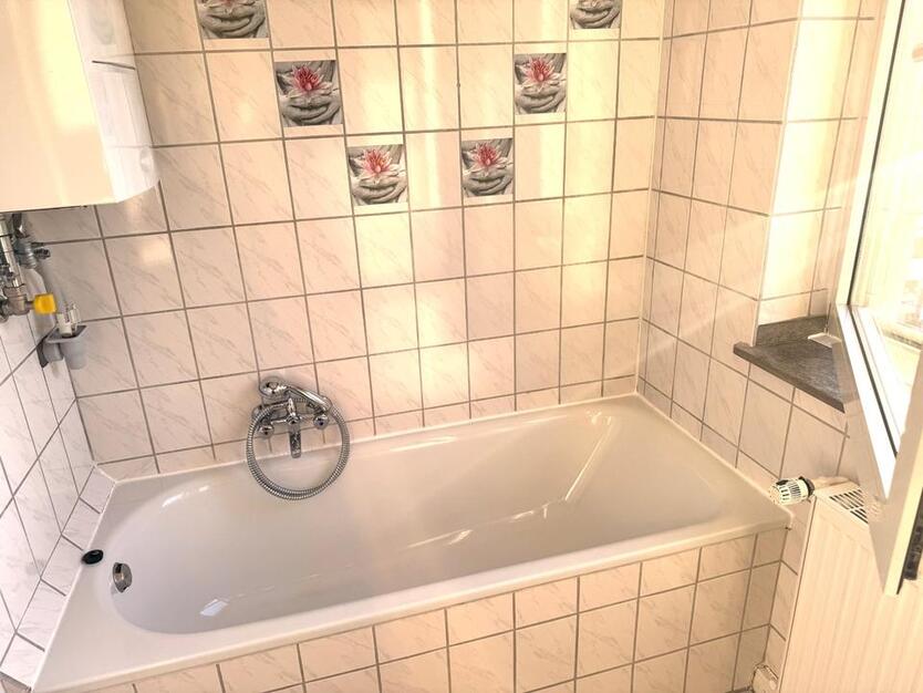 Schöne und modernisierte 3,5-Zimmer-Wohnung mit Balkon in Herne zimmer