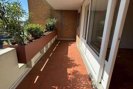 Wohnung zum Mieten in Mülheim an der Ruhr 1.050 € 103 m²